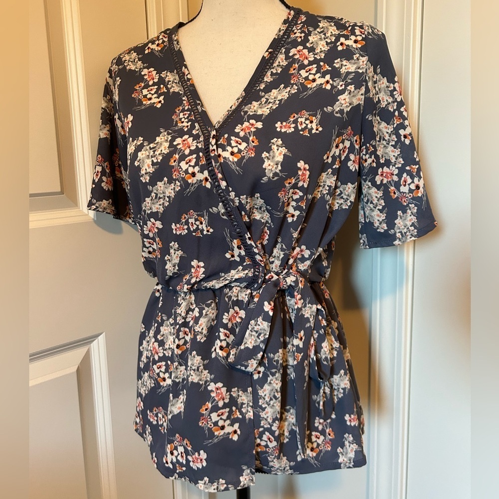 Sienna Sky blue floral vneck tie waist blouse